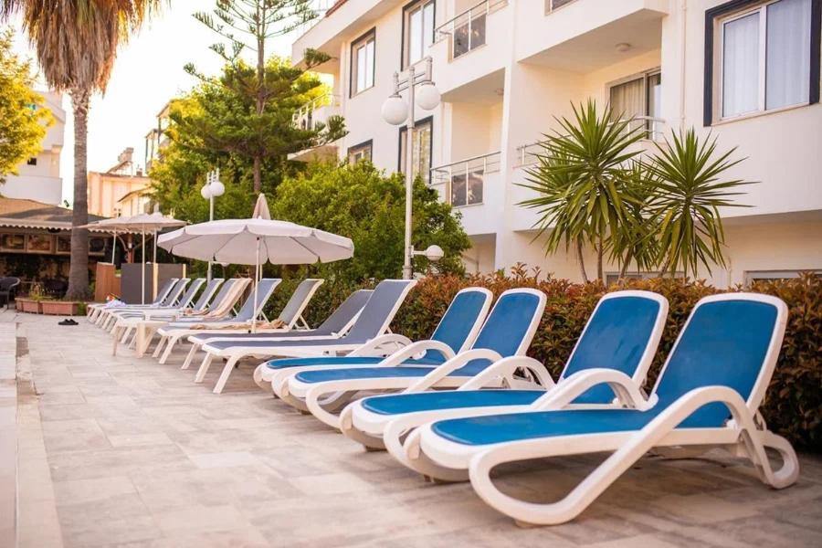 Akalia Resort Hotel & Spa Side Exterior foto